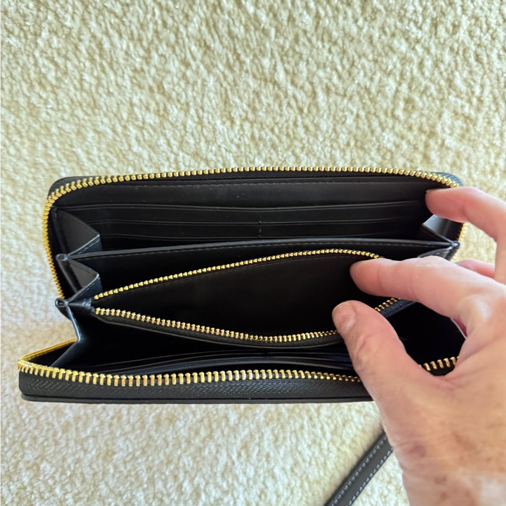 Coach Black and Tan Leopard Wristlet - Picture 4 of 6